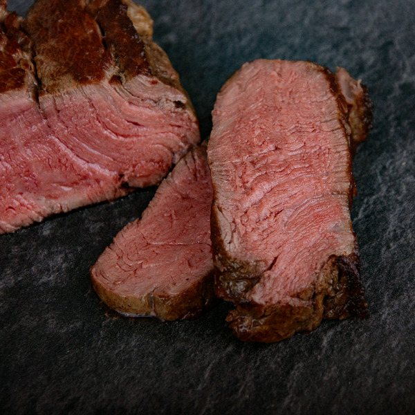 Cultbeef Filetsteak, Filetsteak vom Cultbeef aus Österreich, Rinderfilet Wiesbauer Gourmet. Fleisch Online Shop.