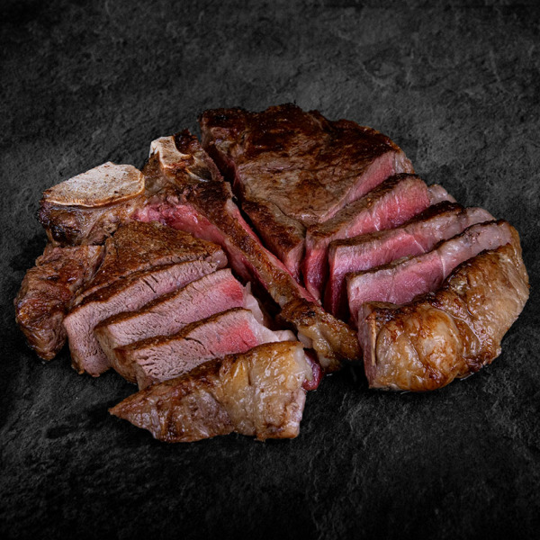 T Bone Steak online kaufen. Tbonesteak, T Bone STeak kaufen, T Bone Steak bestellen. T-Bone Steak, Rindersteak, Steak mit T-förmigen Knochen, Fiorentina Steaks