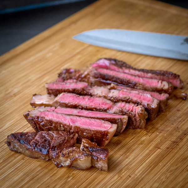 Wagyu Beef Rib Eye BMS 6-8 online kaufen - Dieses premium Wagyu Steak mit intensivster Marmorierung ist der Favorit aller Roastbeef