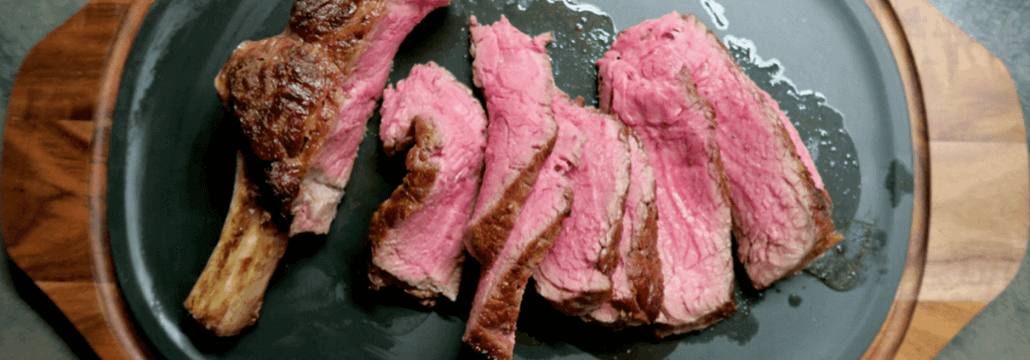 Rezept: Prime Rib Dry Aged von der Kalbin & klassische Beilagen