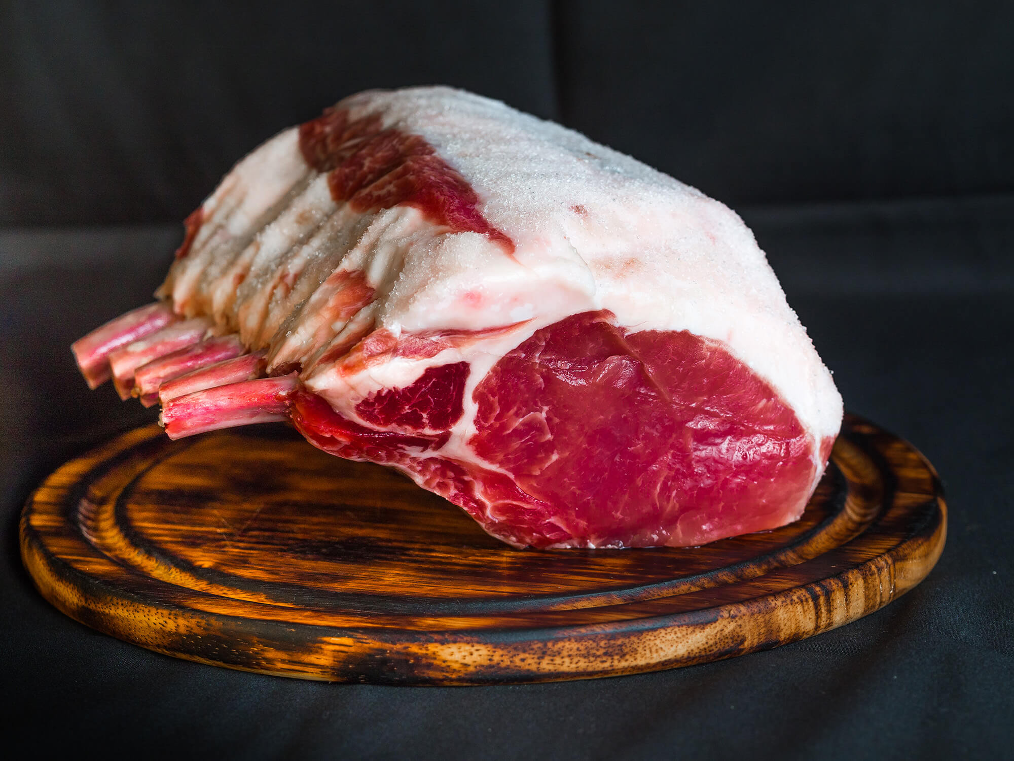 Mangaliza Rack - Mangalitza-Karree. Mangaliza Schweinefleisch online kaufen