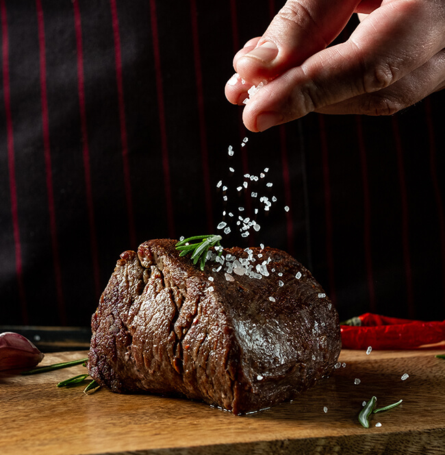 Hüftsteak in der Pfanne zubereitet. Hüftsteak online kaufen, Hüftsteak in bester Qualität kaufen