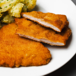 Schweinsschnitzel paniert 10 Stk = 1000 g tiefgefroren