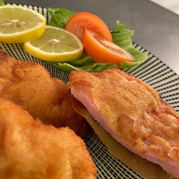 Schweine Surschnitzel paniert kaufen. Schweine Surschnitzel paniert online bestellen