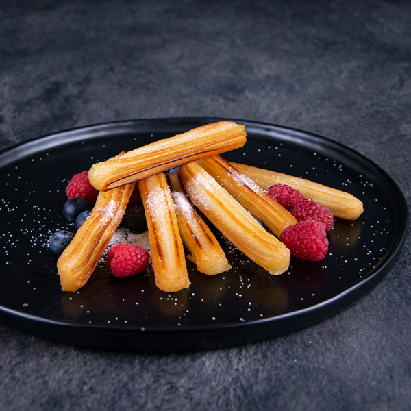 Churros Dessert 1.000 g ➤ Der Dessert-Trend aus Mexiko, aus Brandteig gemacht. ➤ Churros für ca. 8-10 Personen. In nur 2-3 Minuten fertig