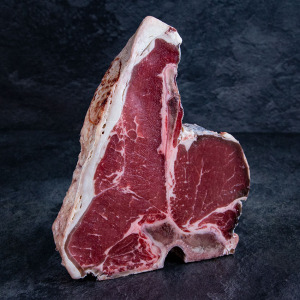 Bio Rinder T-Bone Steak aus Österreich Dry Aged von der Kalbin ➤ Kalbin T Bone Steak kaufen. Sichere 24h Lieferung, garantierte Kühlkette.