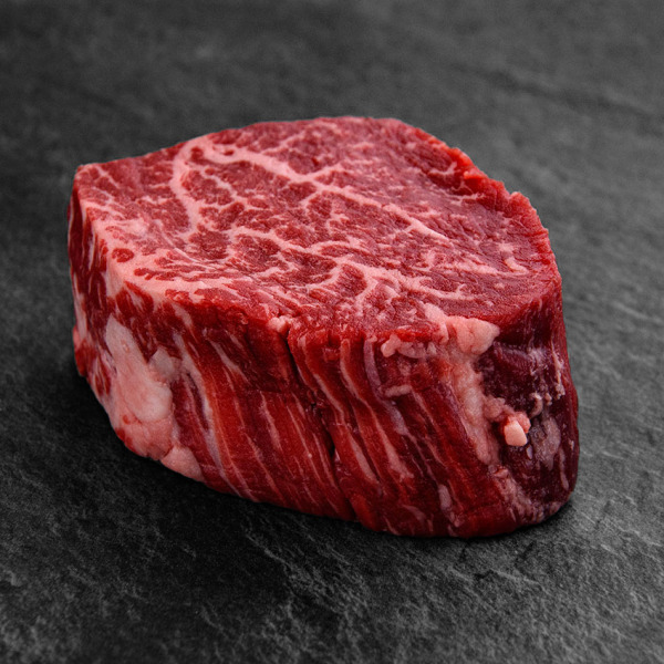 Wagyu Filet Steak BMS 6-8 A4 - A5 / F1 Spitzenklasse. Wagyu Filet kaufen, Wagyu Fleisch bestellen, Wiesbauer