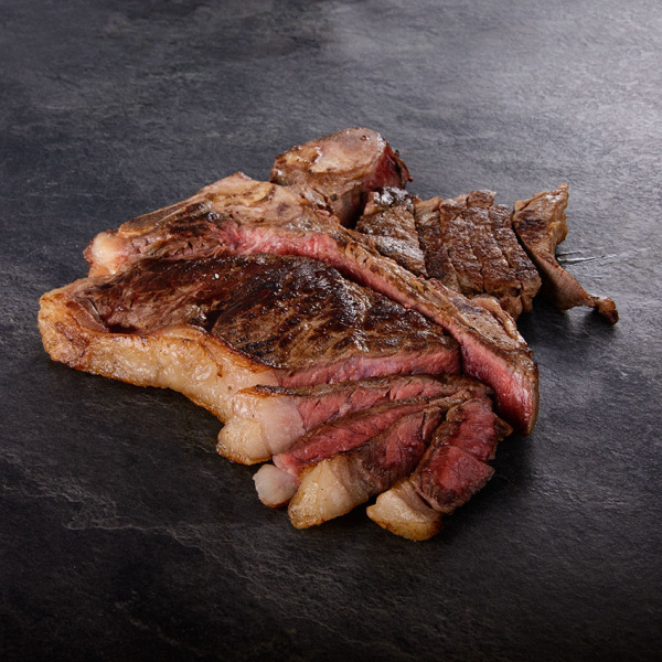 Chianina T-Bone Steak kaufen ➤ Bistecca alla Fiorentina 1 kg vom Chianina Rind. Besonders nussiger, voller Fleischgeschmack bei diesem Steak