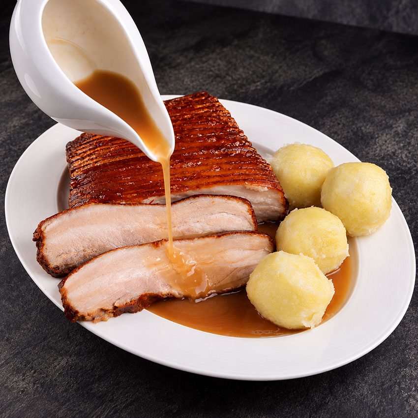 Schweinebraten-Package Sous Vide vorgegart - Paket für 6 Personen - mit Waldviertler Kartoffelknödel und Saftl